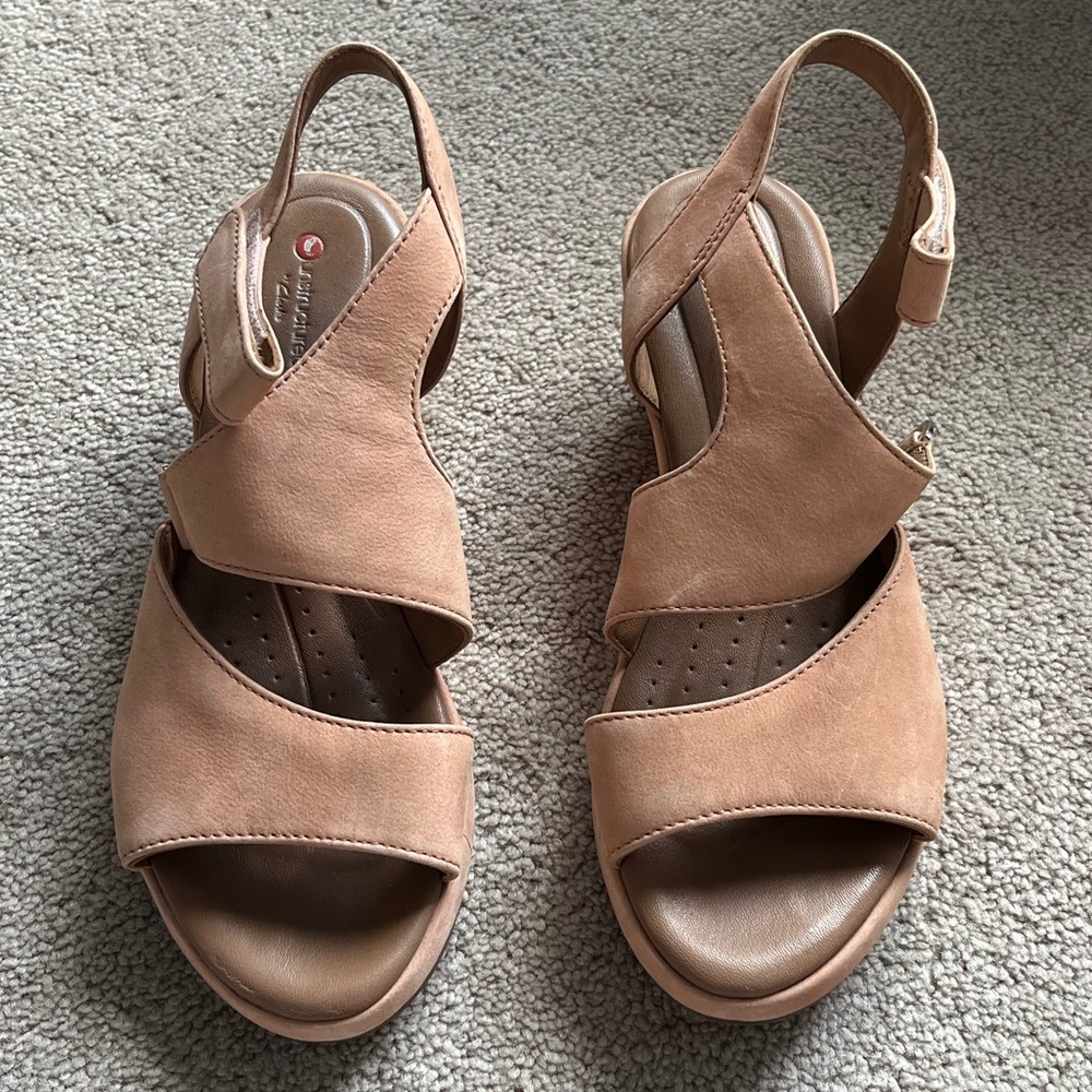 Clarks Blush Suede Wedge Sandals